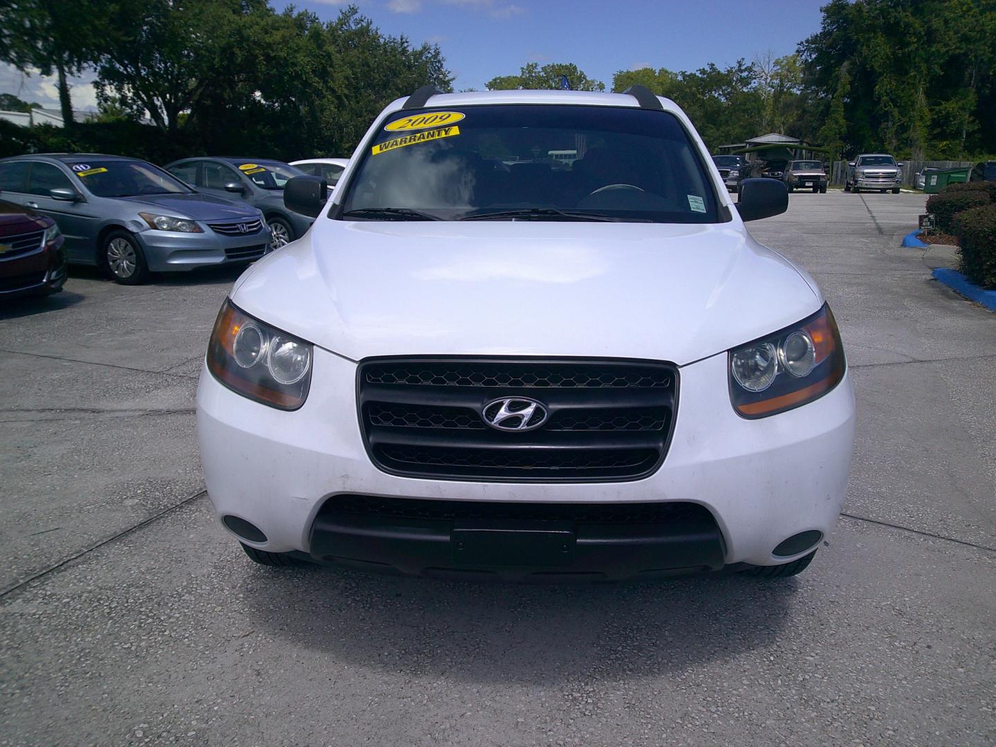 2009 WHITE HYUNDAI SANTA FE (5NMSG13D49H) , located at 390 Hansen Avenue, Orange Park, FL, 32065, (904) 276-7933, 30.130497, -81.787529 - Photo#0